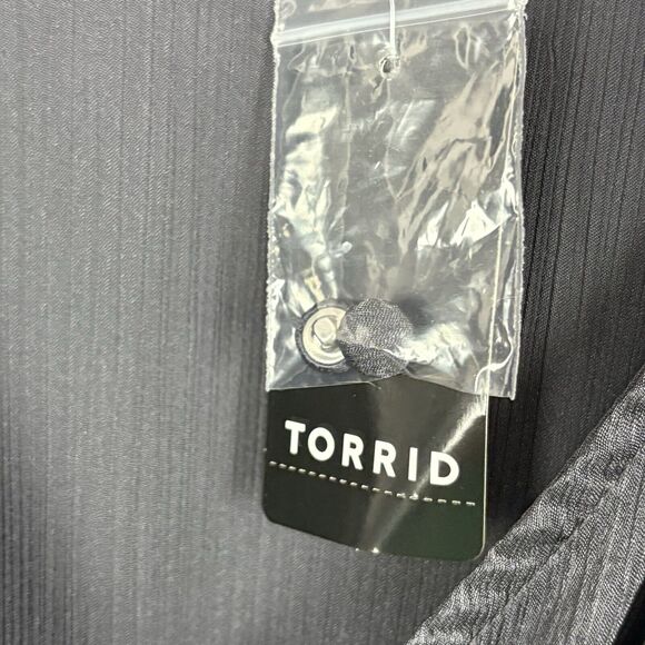 NEW Torrid Blouse Womens 1X Top Satin Wrap Belted Career Office Gray - Picture 4 of 6